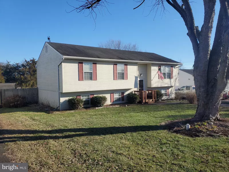 11687 FORT UNION DR, Remington, VA 22734