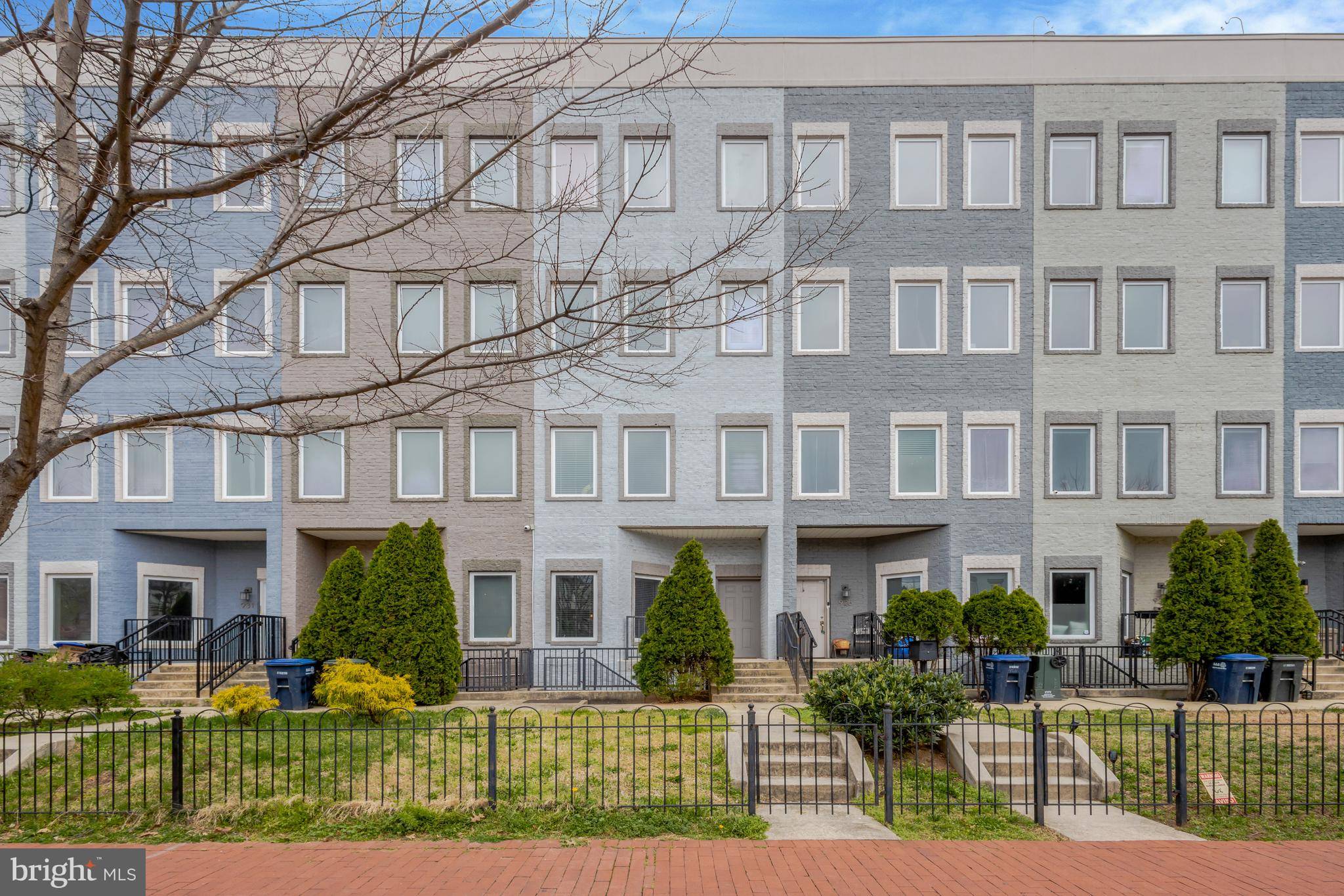 927 12TH ST NE, Washington, DC 20002