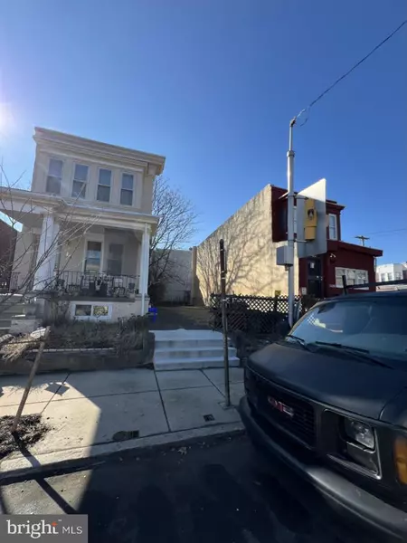 5744 LARCHWOOD AVE, Philadelphia, PA 19143