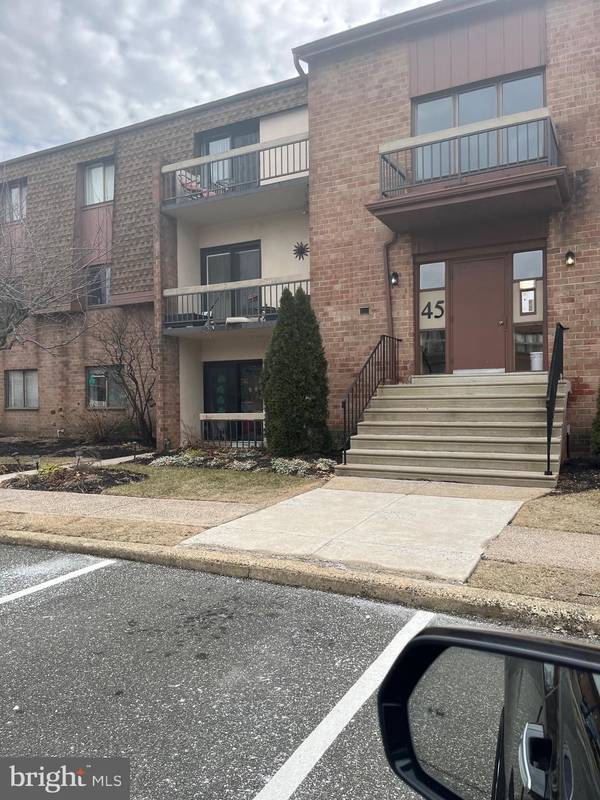 45301 DELAIRE LANDING RD #301, Philadelphia, PA 19114