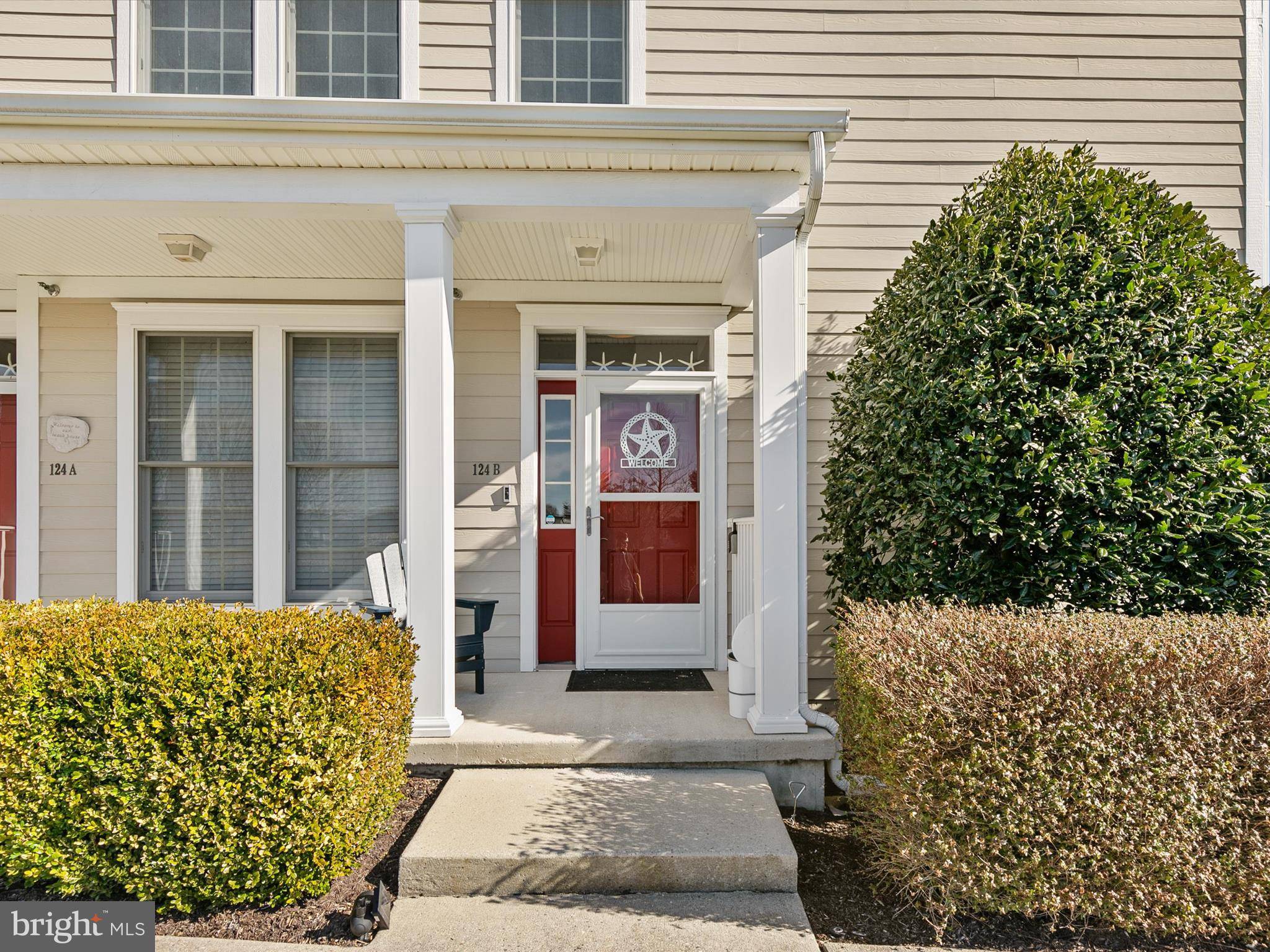 Ocean View, DE 19970,124 OCTOBER GLORY AVE #124B