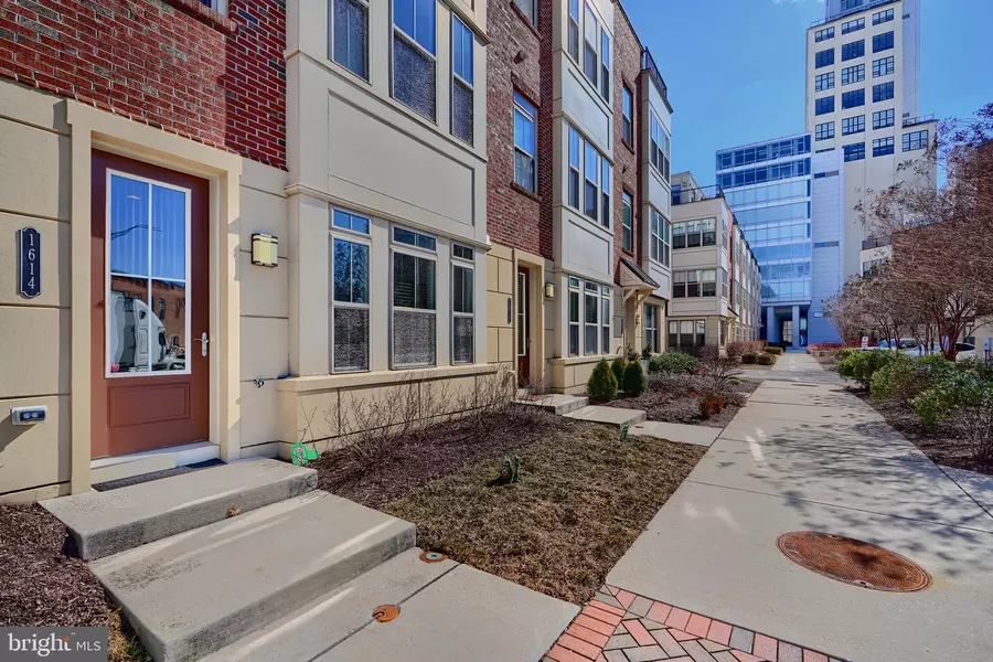 1614 RAMPART MEWS, Baltimore, MD 21230