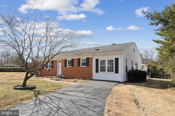 8016 MACE CIR, Manassas, VA 20111