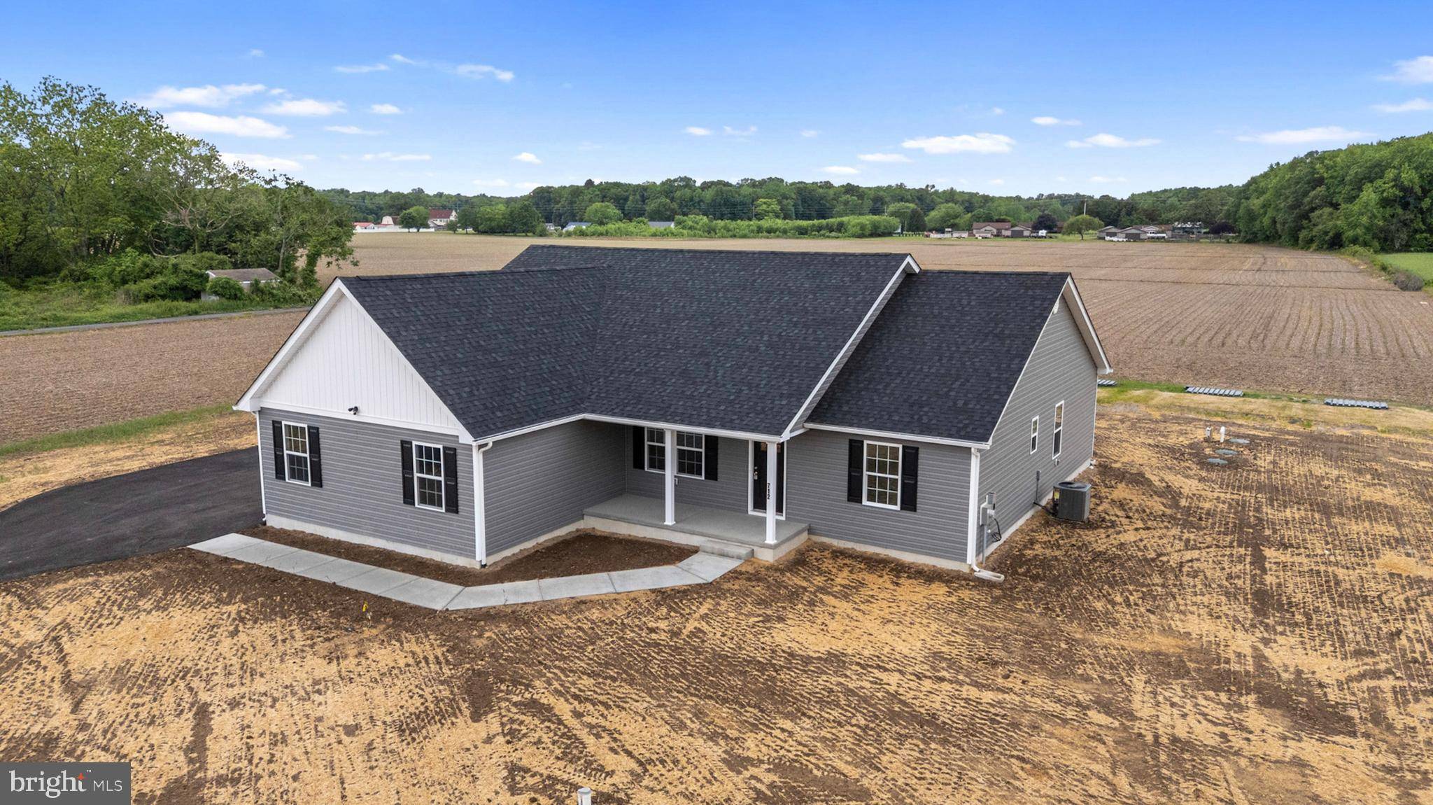 712 W EVENS RD, Viola, DE 19979