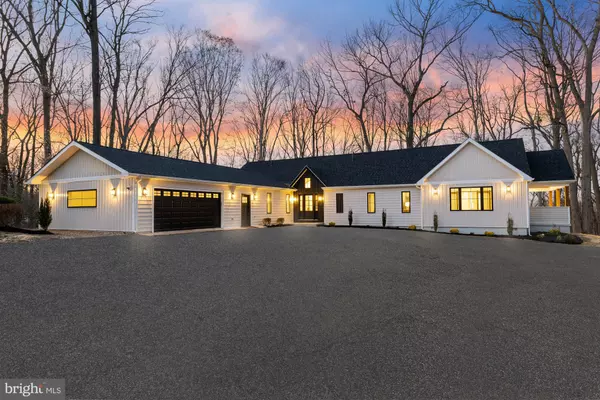 512 BREAKNECK RD, Mullica Hill, NJ 08062