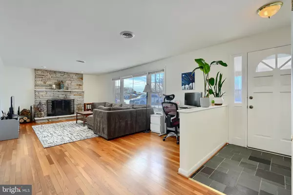 Manchester, MD 21102,2871 HILLTOP DR