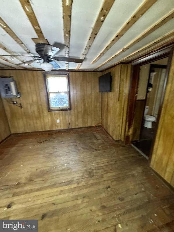 Millville, NJ 08332,12 DOUGHTY LANE