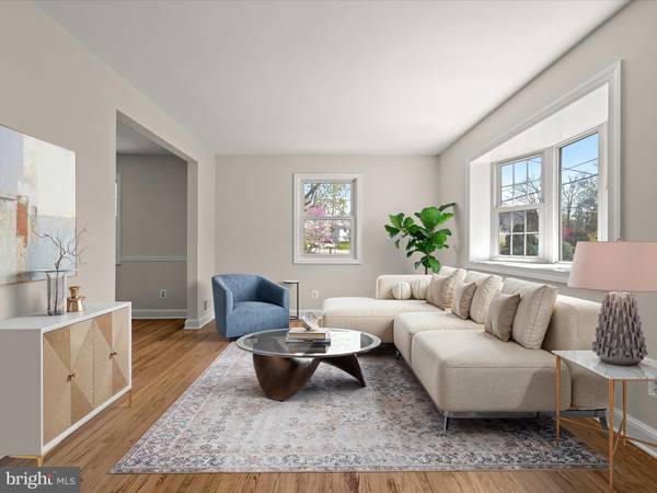 Kensington, MD 20895,10318 PARKWOOD DR