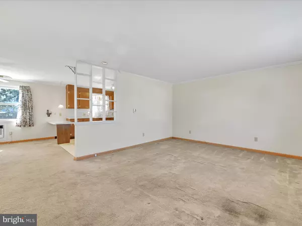 Myerstown, PA 17067,4 COLONIAL AVE