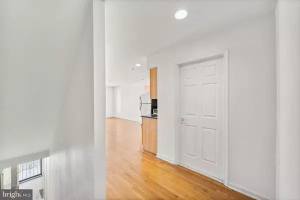 Philadelphia, PA 19121,1737 W MONTGOMERY AVE