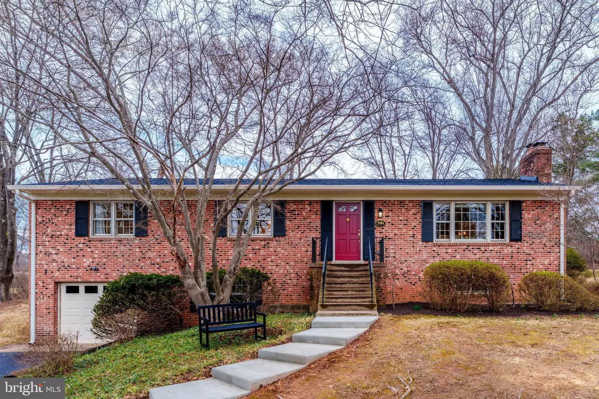 Great Falls, VA 22066,9908 MINBURN ST