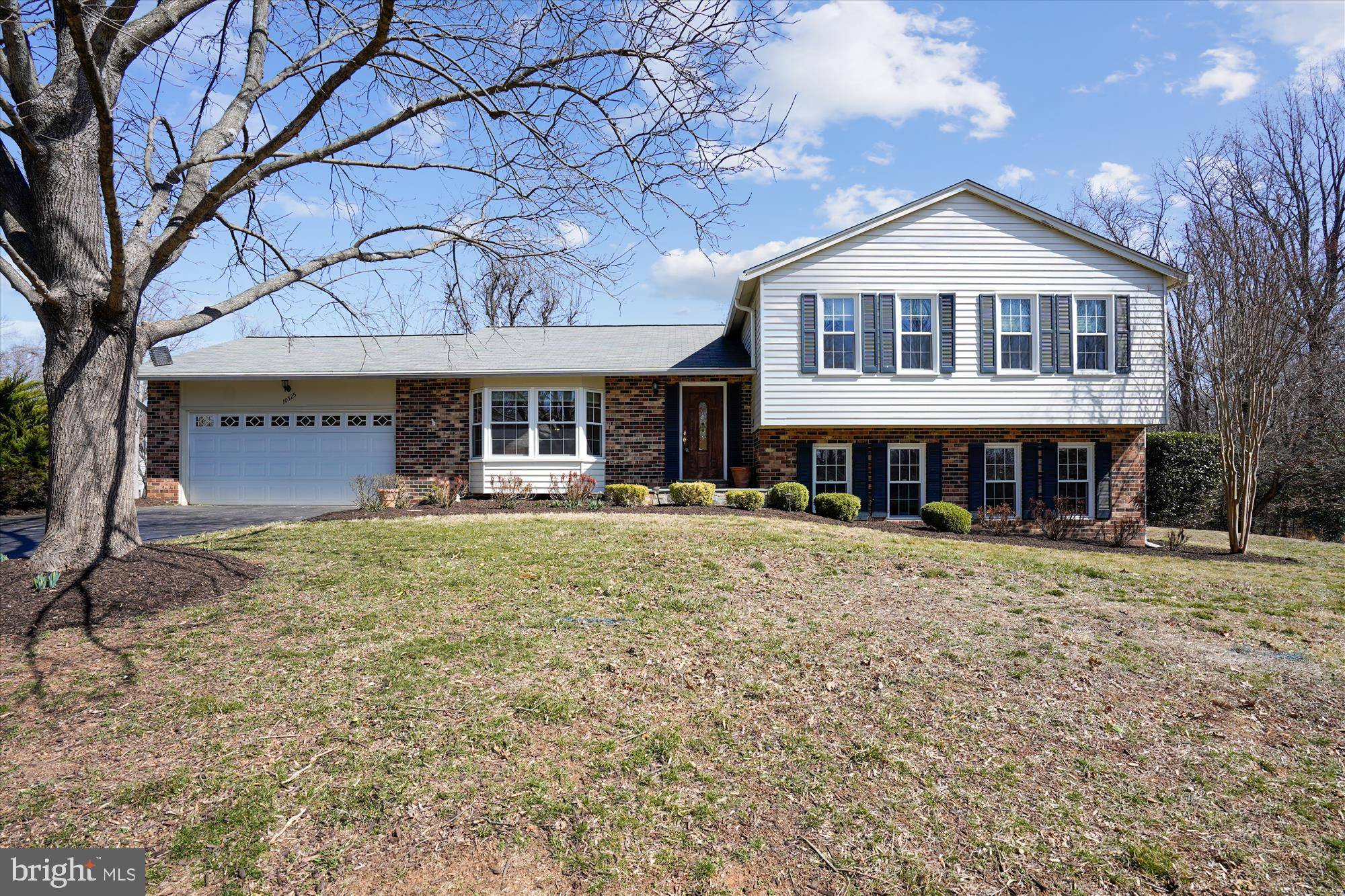 10525 BREVITY DR, Great Falls, VA 22066