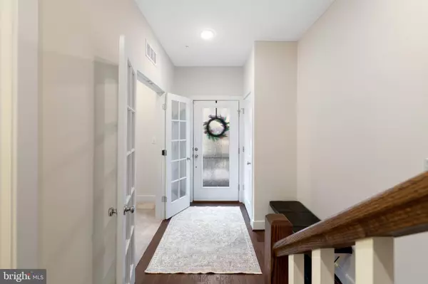 Alexandria, VA 22304,427 NOTTOWAY WALK