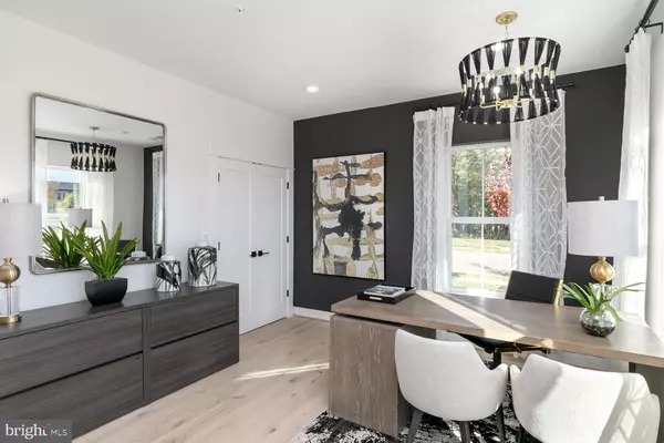 Brambleton, VA 20148,22846 TAWNY PINE SQUARE