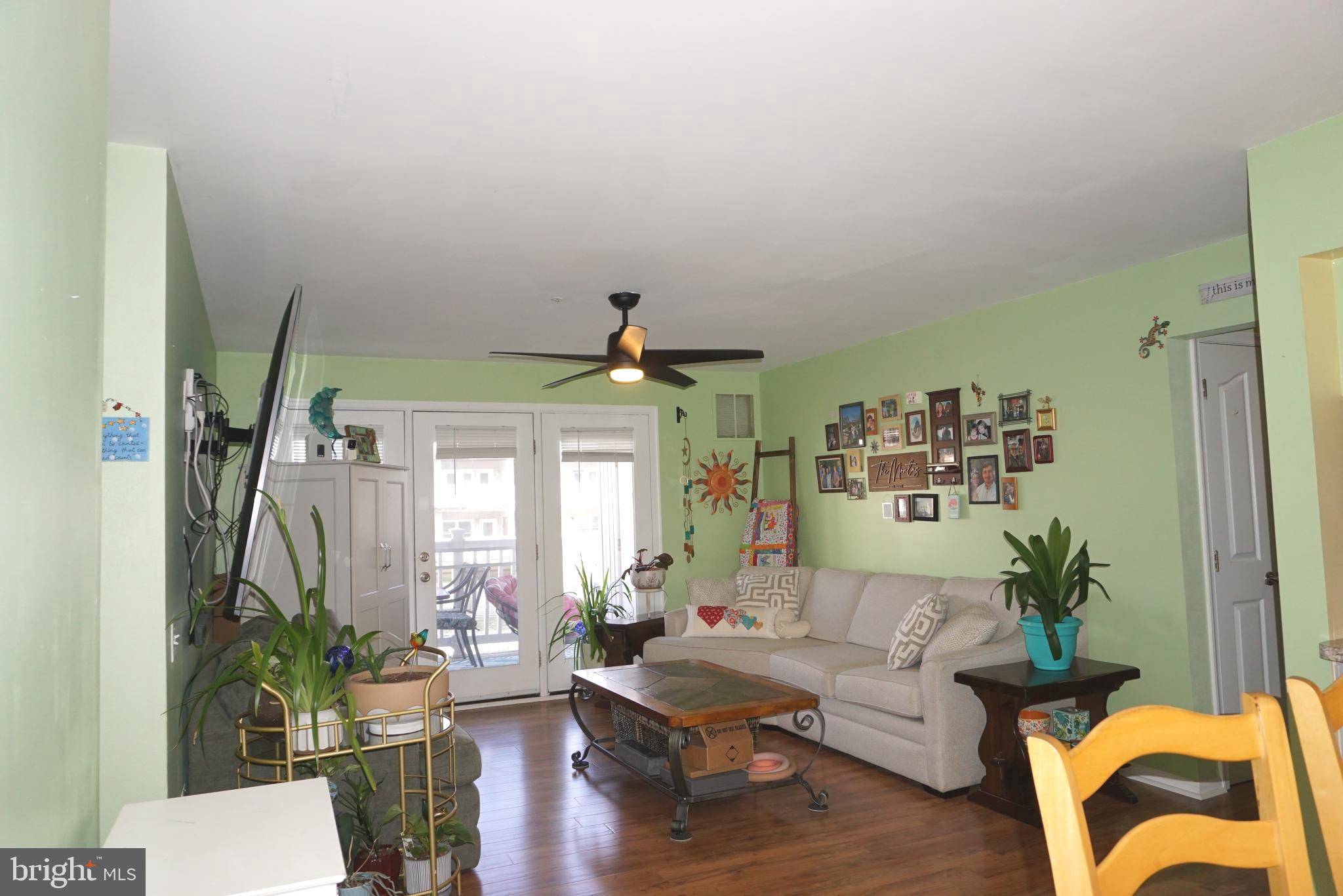 Newark, DE 19702,1201 WATERS EDGE DR #142