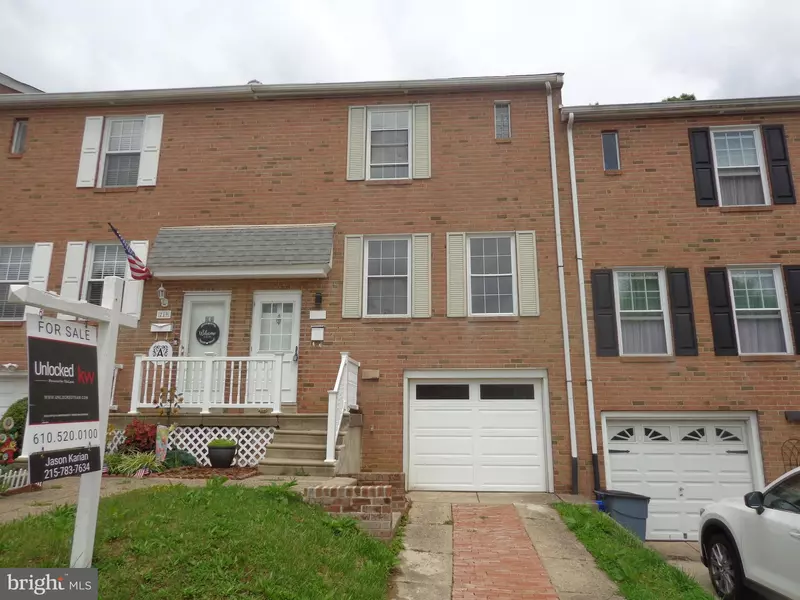 221 HICKORY HILL RD, Philadelphia, PA 19154