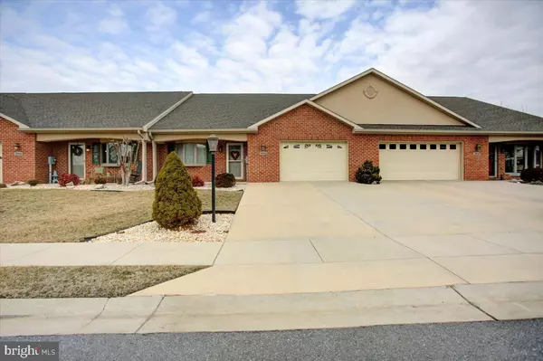 19446 SAPPHIRE DR, Hagerstown, MD 21742