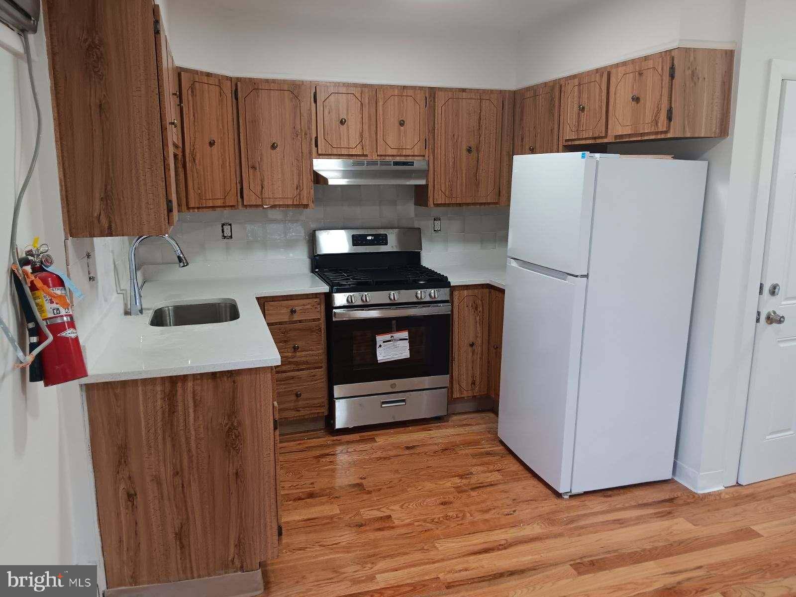 541 HADDON AVE #2ND FLOOR, Collingswood, NJ 08108