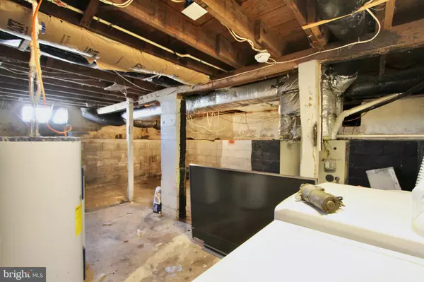 Dover, DE 19904,319 W WATER ST