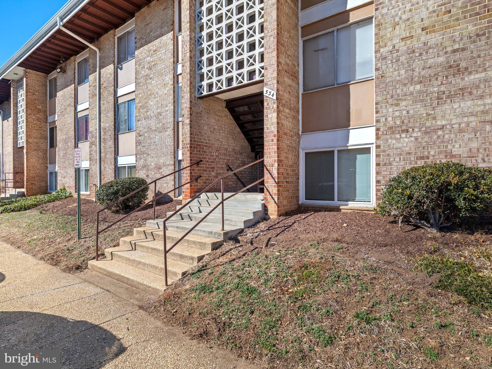 Oxon Hill, MD 20745,534 WILSON BRIDGE DR #6735 A-2