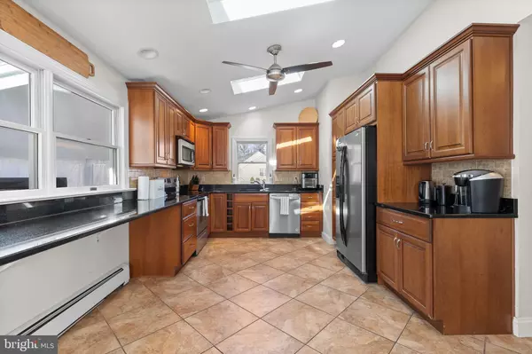 Warrington, PA 18976,2548 BRISTOL RD