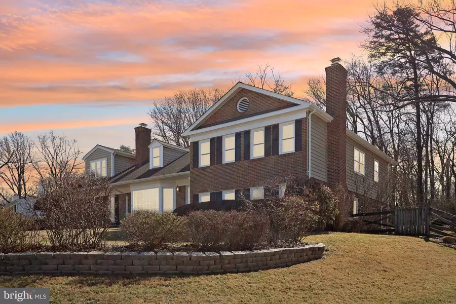 9923 STEEPLE RUN, Vienna, VA 22181