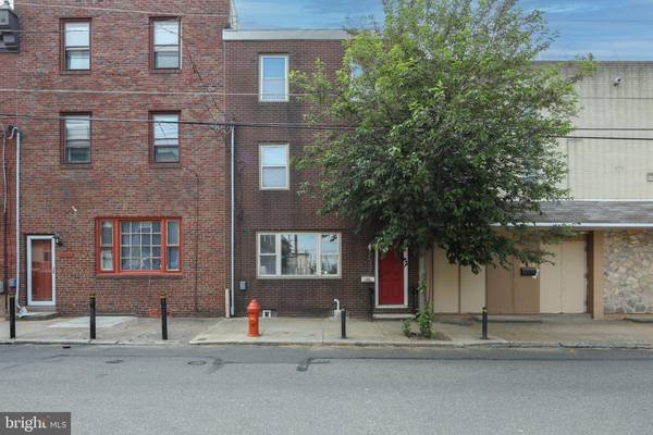 2537 SALMON ST, Philadelphia, PA 19125
