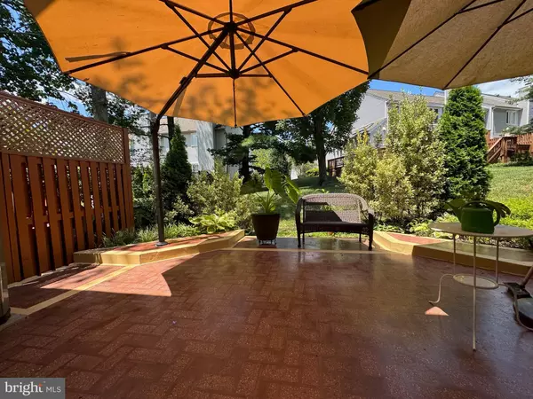 Fairfax, VA 22033,3862 WAYTHORN PL