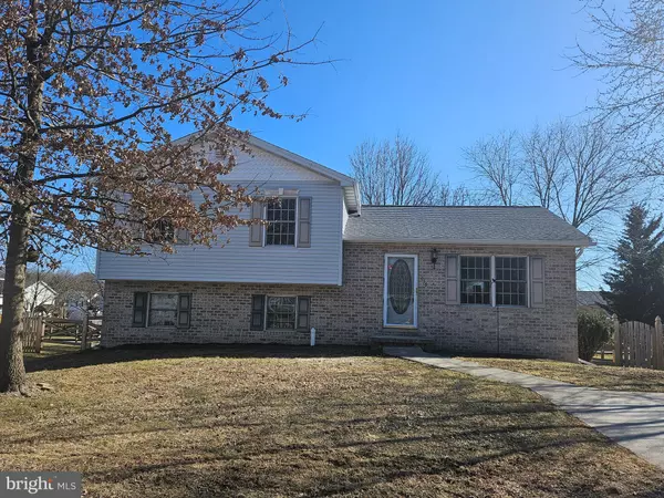 436 LEXINGTON WAY, Littlestown, PA 17340