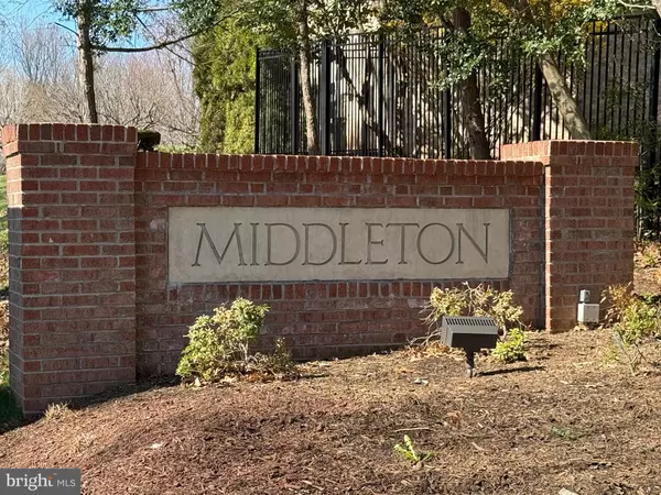 Vienna, VA 22182,9707 MIDDLETON RIDGE RD