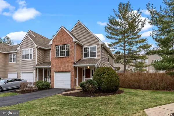 Doylestown, PA 18901,56 PICCADILLY CIR