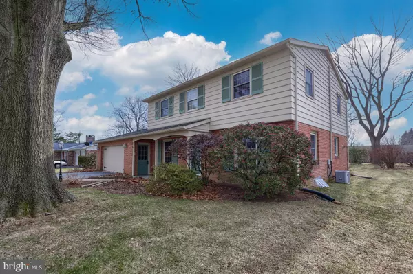 Lancaster, PA 17601,344 PALOMINO DR