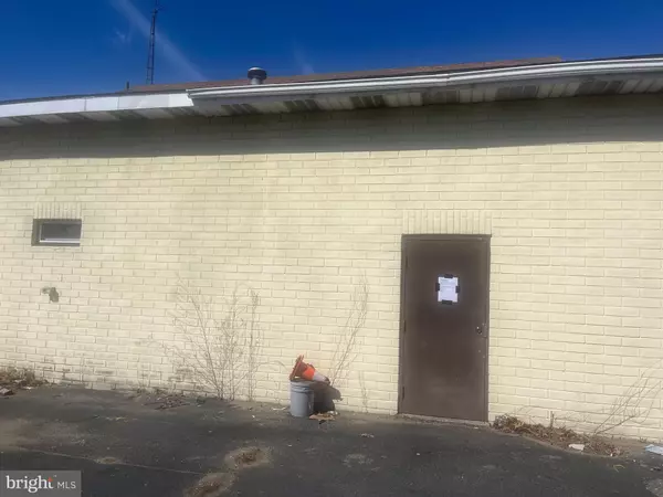 Millville, NJ 08332,1111 S 2ND ST