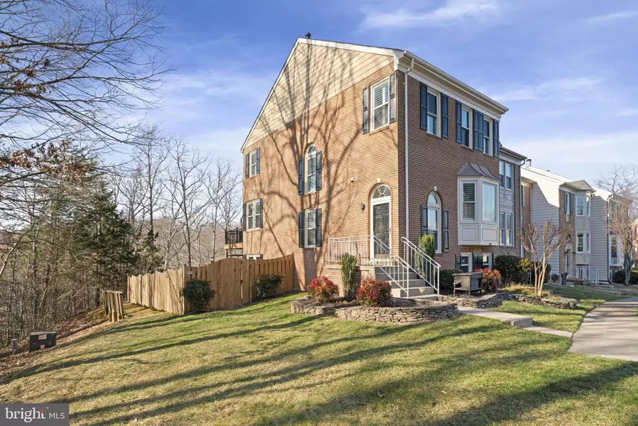 4122 BANCROFT LN, Woodbridge, VA 22192