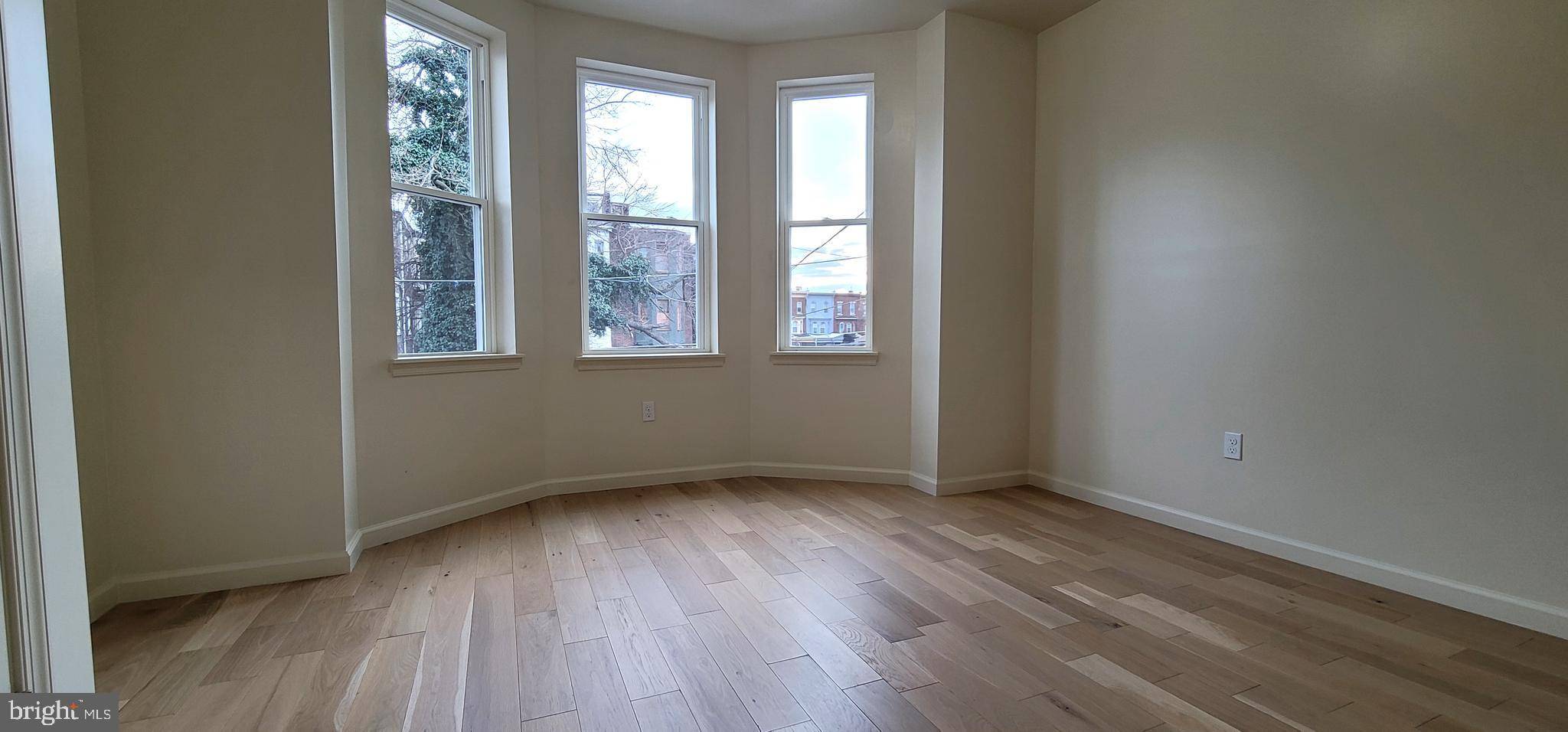 Philadelphia, PA 19133,1219 W SILVER ST #2ND FLOOR