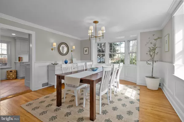 Jenkintown, PA 19046,232 FISHER ROAD