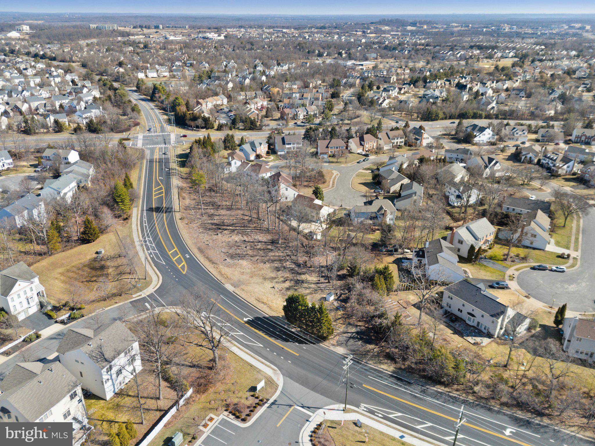 Ashburn, VA 20147,20576 ASHBURN RD