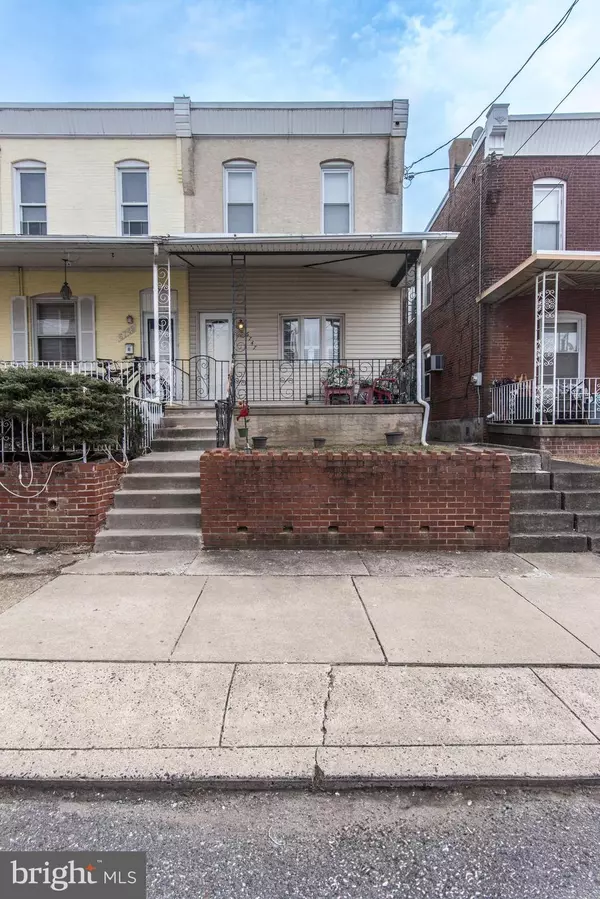 Philadelphia, PA 19135,6747 GLENLOCH ST