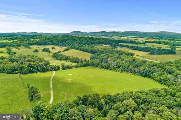 Marshall, VA 20115,8160 FROGTOWN RD