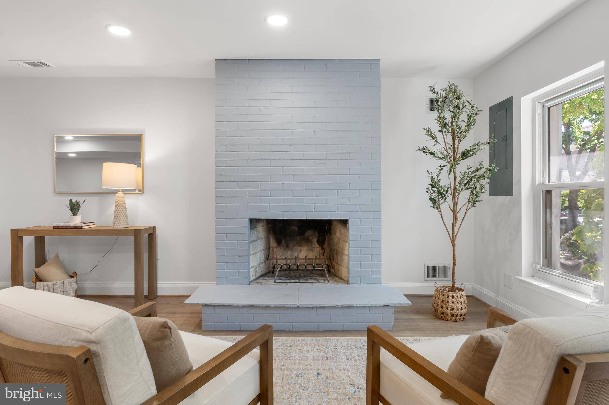 Washington, DC 20009,1427 S ST NW