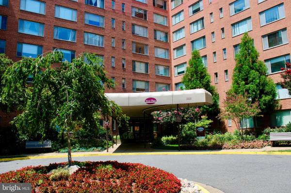 1111 ARLINGTON BLVD #716, Arlington, VA 22209