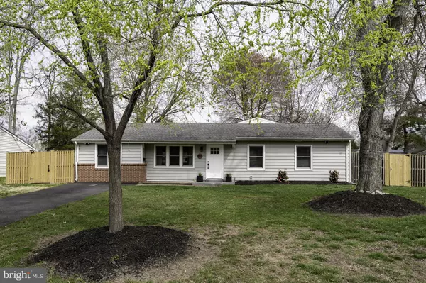 8117 NORWOOD DR, Alexandria, VA 22309