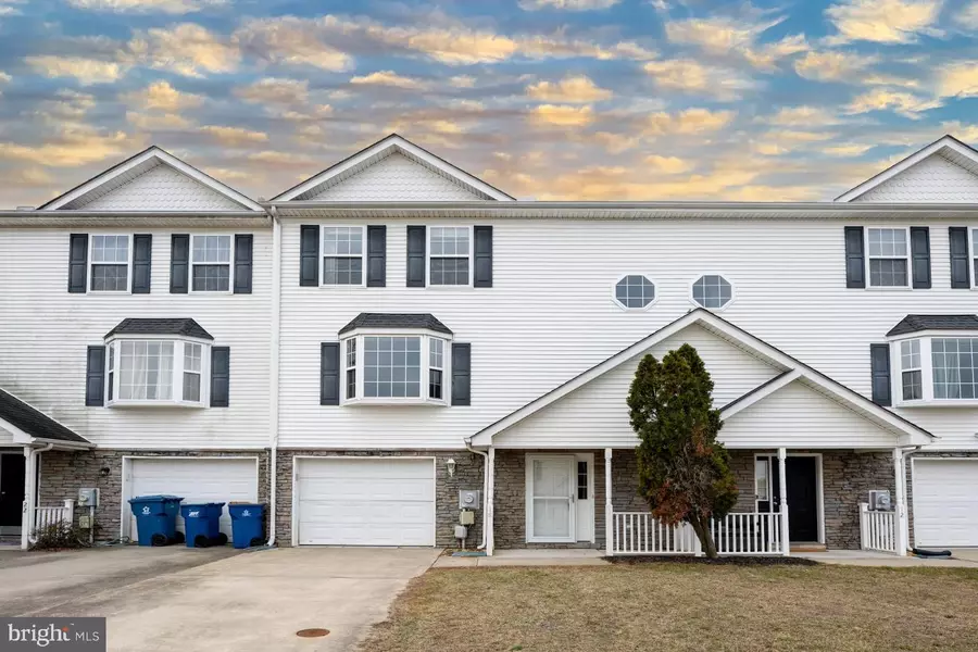 18 FILBERT DR, Camden Wyoming, DE 19934