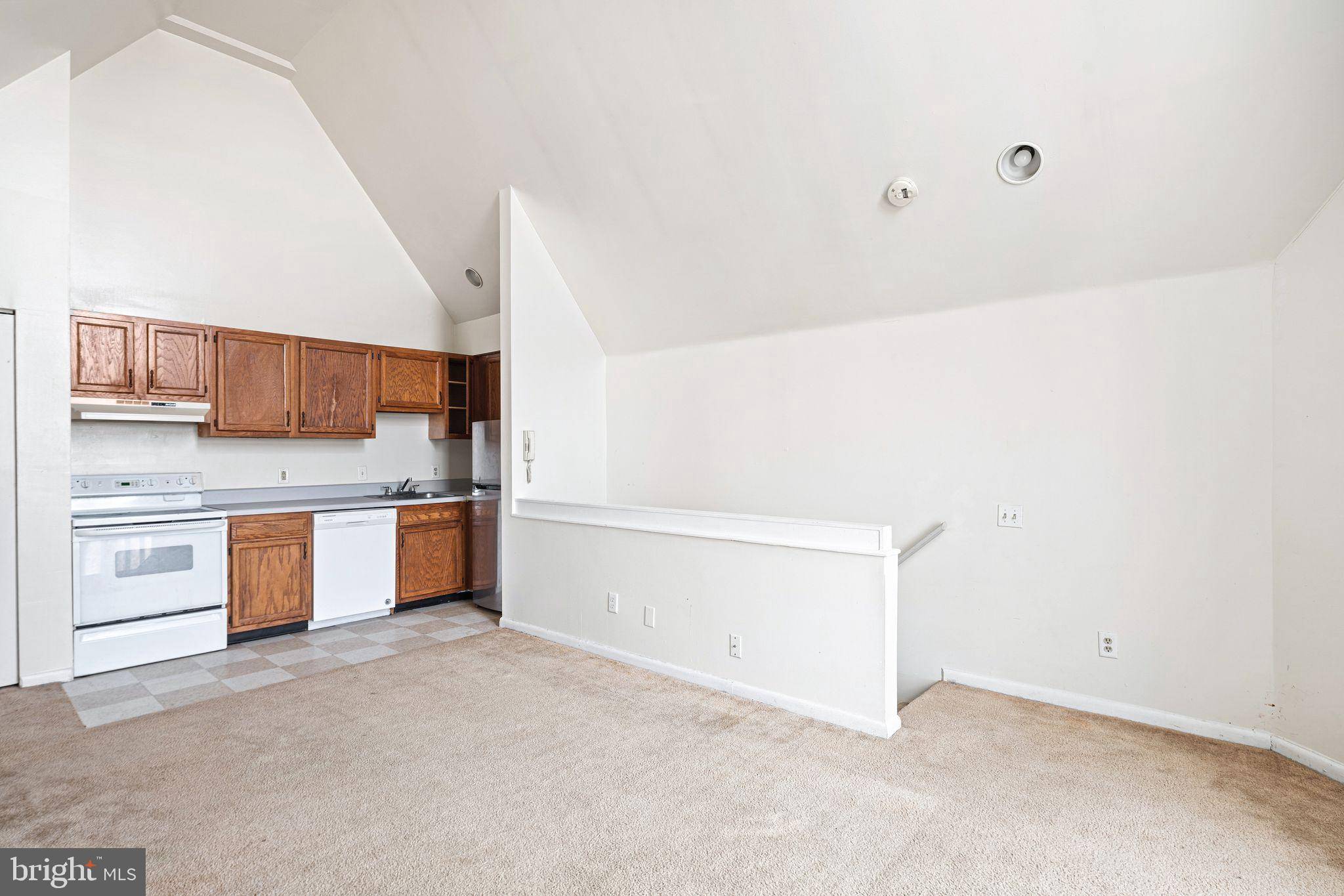 Philadelphia, PA 19104,3801-3807 SPRING GARDEN ST #1B