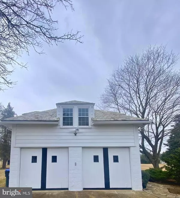 2111 VEALE RD #GARAGE APARTMENT, Wilmington, DE 19810