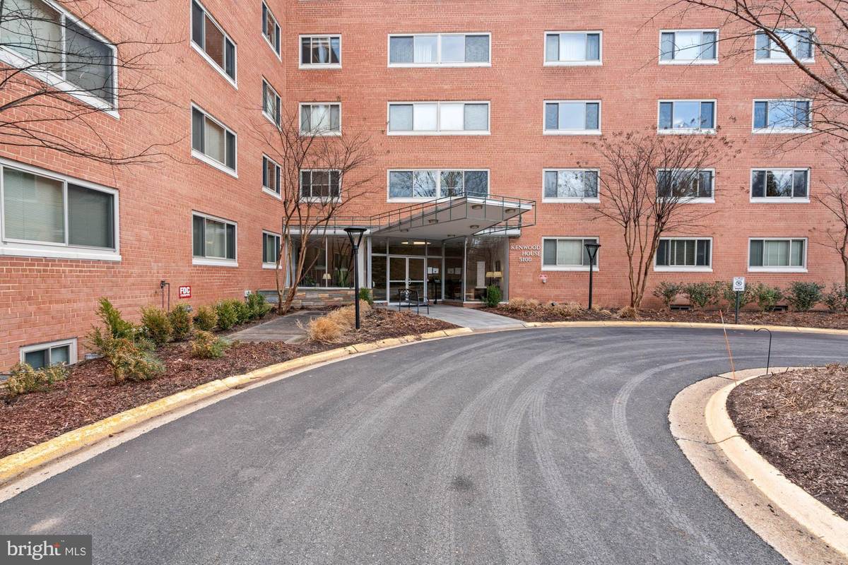 Chevy Chase, MD 20815,5100 DORSET AVE #111