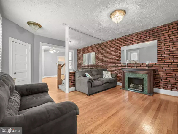 Washington, DC 20020,1616 T ST SE