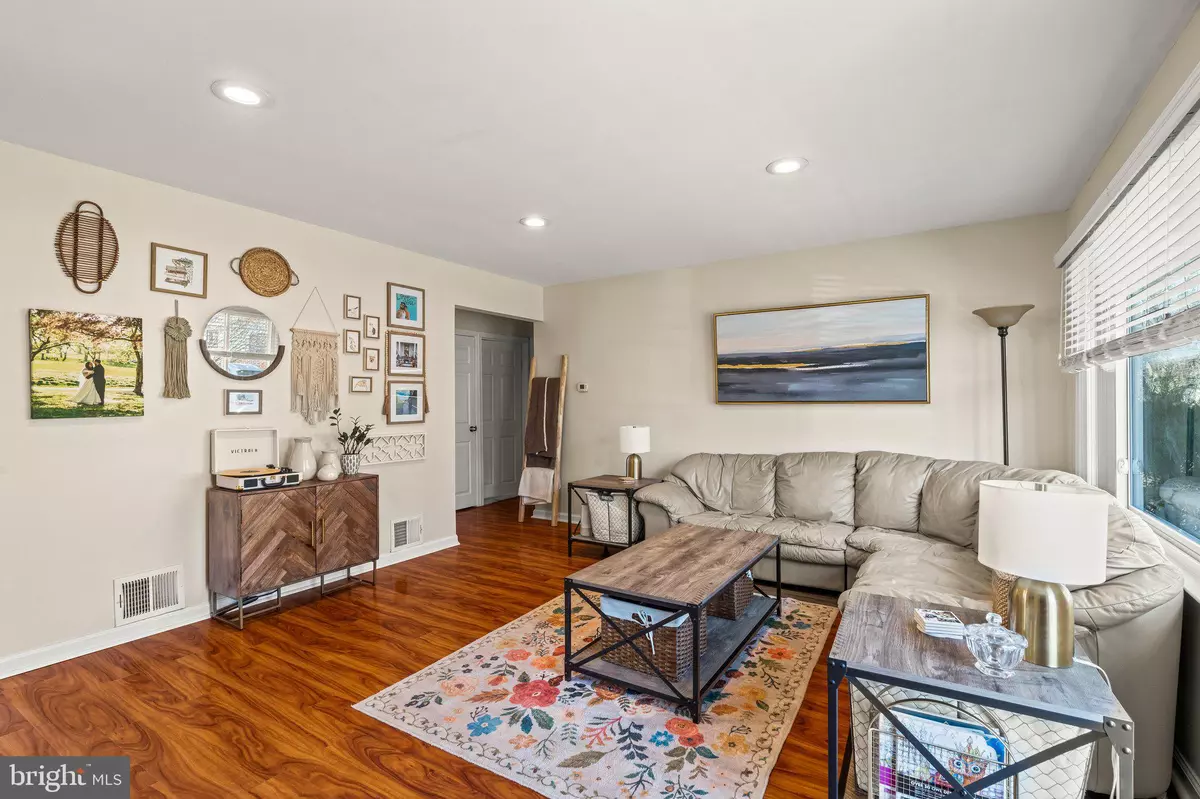 Willow Grove, PA 19090,2618 PHIPPS AVE