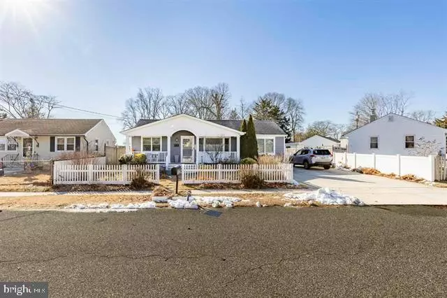 304 WHITTIER AVE, Cape May, NJ 08204