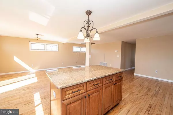 Little Egg Harbor Twp, NJ 08087,120 HUDSON